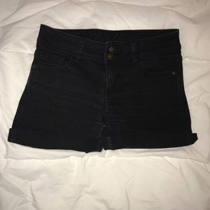 Delias mid rise short